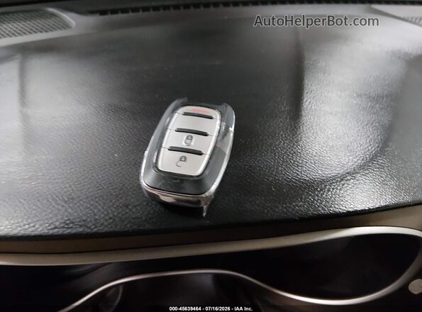 2C4RC1CGXLR146882 2020 CHRYSLER VOYAGER Black Dashboard view
