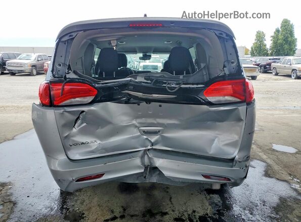 2C4RC1CGXPR615605 2023 CHRYSLER VOYAGER Серебряный Вид сзади