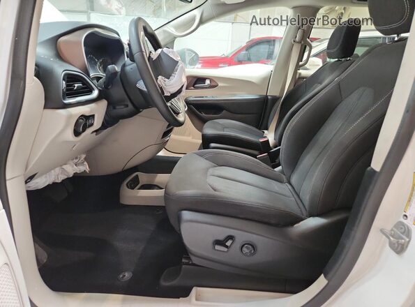 2C4RC1CGXRR146714 2024 CHRYSLER VOYAGER White 