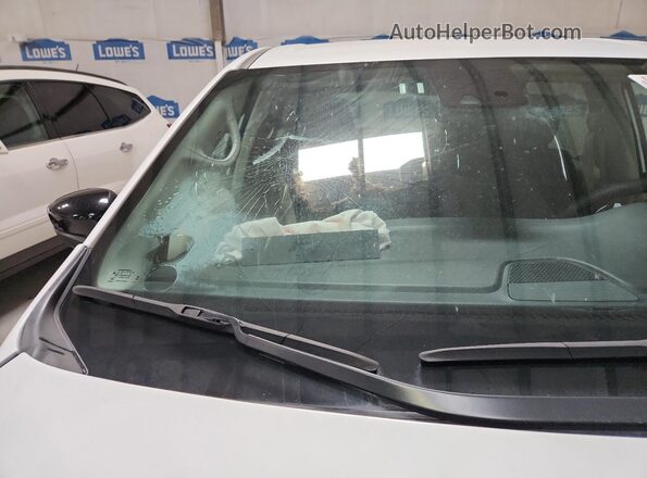 2C4RC1CGXRR146714 2024 CHRYSLER VOYAGER White 360 interior view