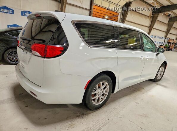 2C4RC1CGXRR146714 2024 CHRYSLER VOYAGER White Rear right