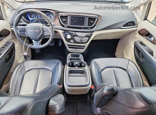 2C4RC1DG0LR286163 2020 CHRYSLER VOYAGER Угольный Вид панели приборов