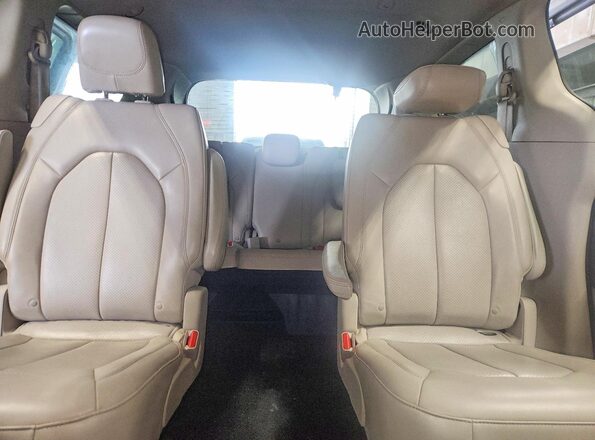 2C4RC1DG0MR521100 2021 CHRYSLER VOYAGER Gray უკანა სავარძლების ხედი