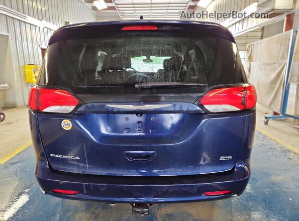 2C4RC1DG2HR587492 2017 CHRYSLER PACIFICA Blue 