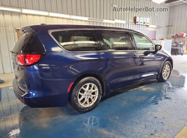 2C4RC1DG2HR587492 2017 CHRYSLER PACIFICA Blue Widok wnętrza 360 stopni