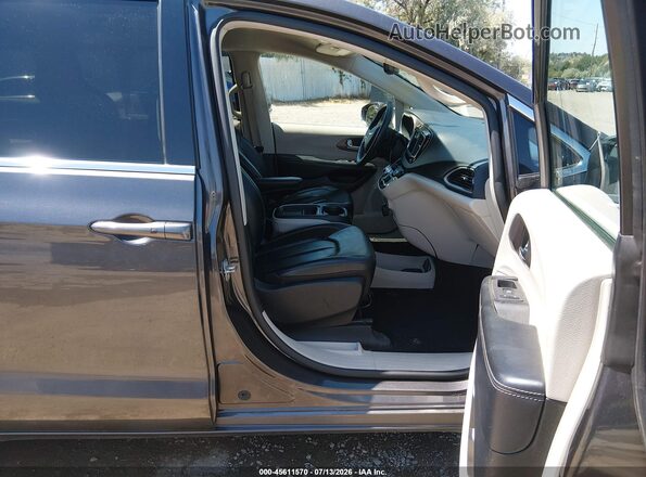 2C4RC1DG3LR257482 2020 CHRYSLER VOYAGER Black Vista interior delantera