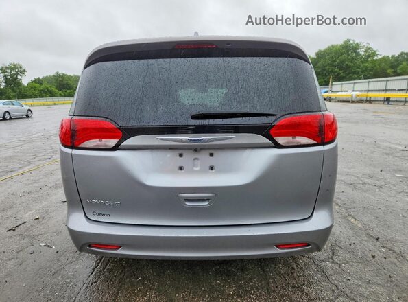 2C4RC1DG3LR265484 2020 CHRYSLER VOYAGER Silver Вид ззаду