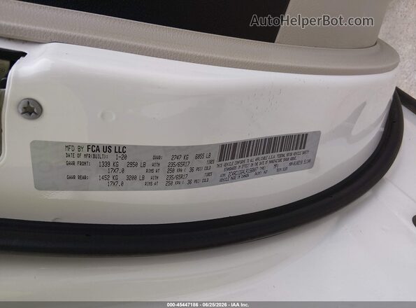 2C4RC1DG4LR156807 2020 CHRYSLER VOYAGER White Engine compartment view
