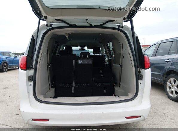 2C4RC1DG4LR156807 2020 CHRYSLER VOYAGER White 