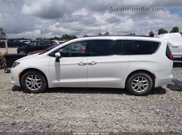 2C4RC1DG5LR262201 2020 CHRYSLER VOYAGER White Widok wnętrza 360 stopni