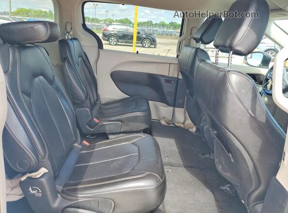 2C4RC1DG5MR508648 2021 CHRYSLER VOYAGER White Rear seats view