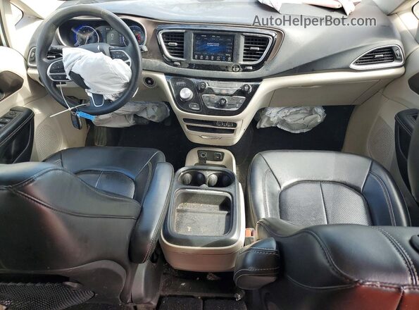 2C4RC1DG5MR508648 2021 CHRYSLER VOYAGER White Dashboard view