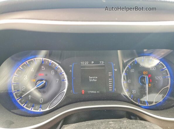 2C4RC1DG5MR508648 2021 CHRYSLER VOYAGER White Instrument cluster view