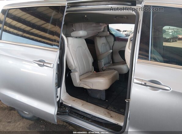 2C4RC1DG5MR547420 2021 CHRYSLER VOYAGER Silver VIN կոդի պիտակի տեսք