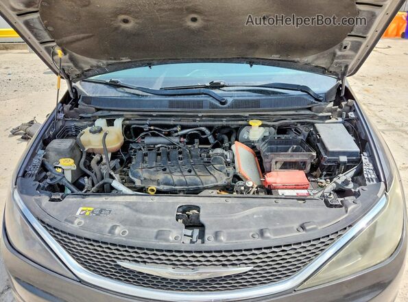 2C4RC1DG7HR703592 2017 CHRYSLER PACIFICA Серый Вид подкапотного пространства
