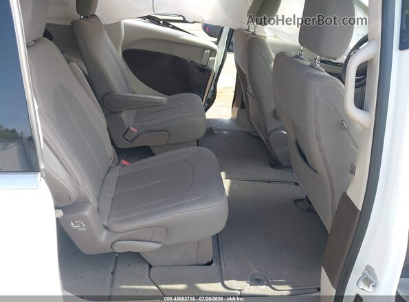 2C4RC1DG7HR777045 2017 CHRYSLER PACIFICA Белый Вид наклейки с VIN-кодом