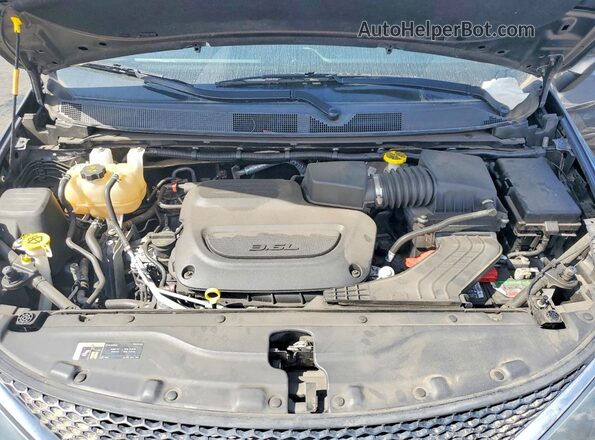 2C4RC1DG7LR157062 2020 CHRYSLER VOYAGER Charcoal ძრავის განყოფილების ხედი