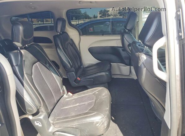 2C4RC1DG7LR157062 2020 CHRYSLER VOYAGER Charcoal უკანა სალონის ხედი