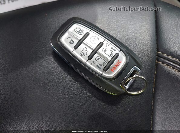 2C4RC1DG7LR168403 2020 CHRYSLER VOYAGER Gray Dashboard view