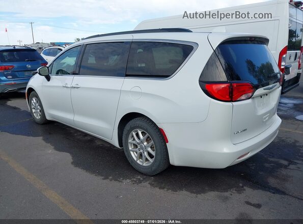 2C4RC1DG7LR176159 2020 CHRYSLER VOYAGER White Задня ліва чверть