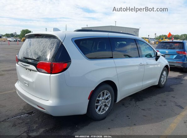 2C4RC1DG7LR176159 2020 CHRYSLER VOYAGER White Задня права чверть