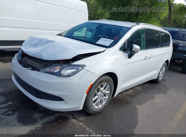 2C4RC1DG7LR176159 2020 CHRYSLER VOYAGER White Передня ліва чверть
