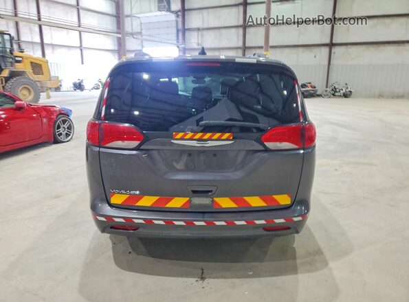 2C4RC1DG7MR549833 2021 CHRYSLER VOYAGER Gray Rear view