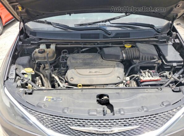 2C4RC1DG7MR549833 2021 CHRYSLER VOYAGER Gray Engine compartment view