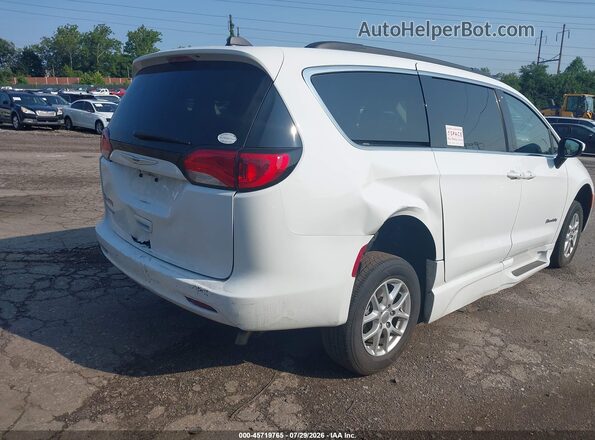 2C4RC1DG7MR564915 2021 CHRYSLER VOYAGER White წინა ხედი