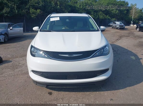 2C4RC1DG7MR564915 2021 CHRYSLER VOYAGER White ხელსაწყოთა პანელის ხედი