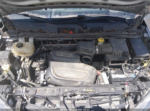 2C4RC1DG8MR506442 2021 CHRYSLER VOYAGER Silver Vista trasera