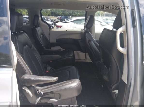 2C4RC1DG8MR506442 2021 CHRYSLER VOYAGER Silver Vista de la etiqueta del VIN