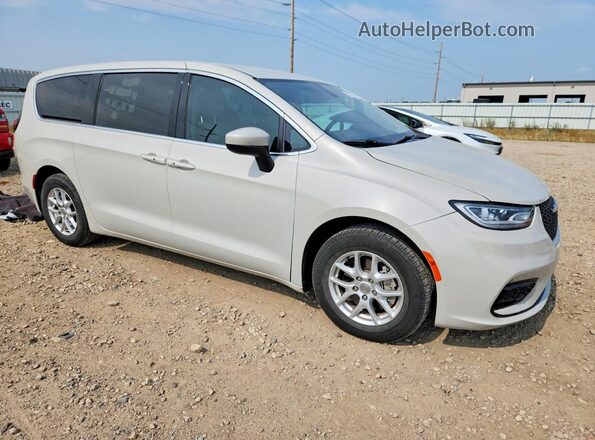 2C4RC1DG9HR587697 2017 CHRYSLER PACIFICA Beige Przód prawy