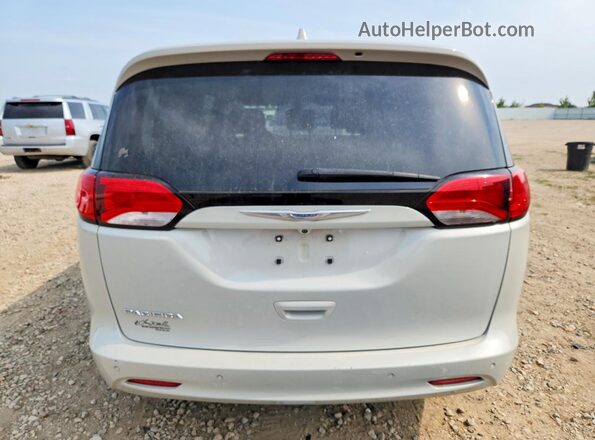 2C4RC1DG9HR587697 2017 CHRYSLER PACIFICA Beige Widok z tyłu