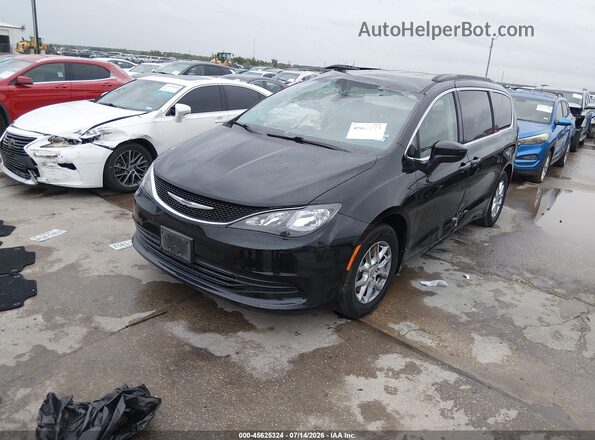 2C4RC1DG9LR266252 2020 CHRYSLER VOYAGER Black Przód lewy