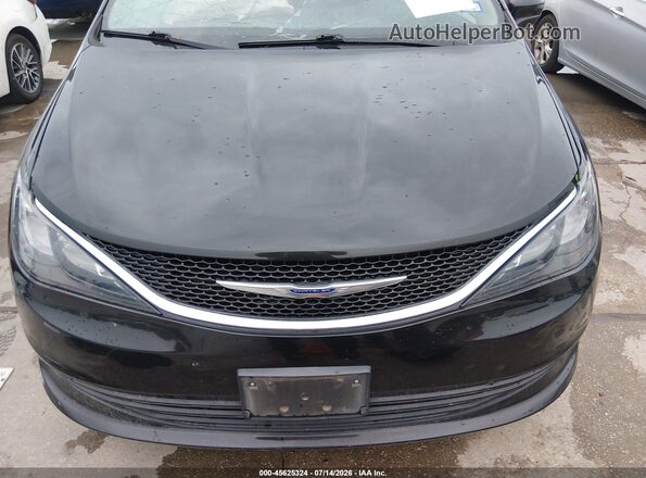 2C4RC1DG9LR266252 2020 CHRYSLER VOYAGER Black Widok wnętrza z tyłu