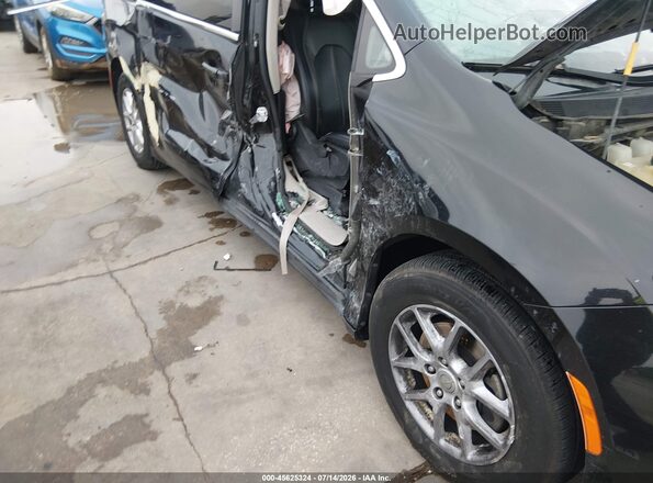 2C4RC1DG9LR266252 2020 CHRYSLER VOYAGER Black Widok z przodu
