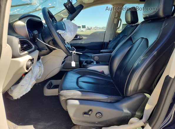 2C4RC1DGXLR164572 2020 CHRYSLER VOYAGER Blue Vista interior delantera