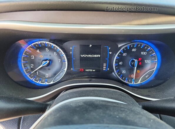 2C4RC1DGXLR164572 2020 CHRYSLER VOYAGER Blue Vista del cuadro de instrumentos