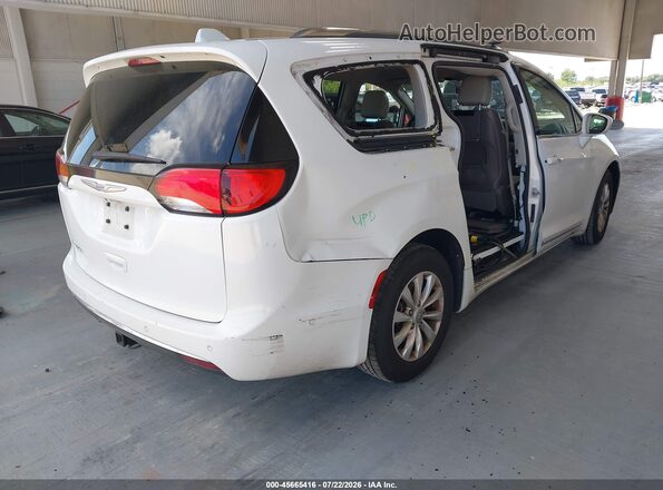 2C4RC1EG0JR131236 2018 CHRYSLER PACIFICA White Задня права чверть