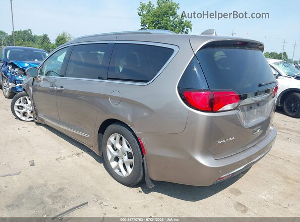2C4RC1EG0JR321411 2018 CHRYSLER PACIFICA Gold Հետևի ձախ