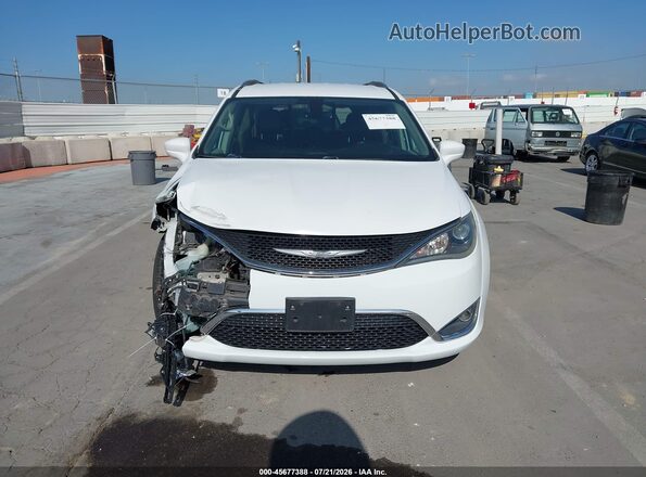 2C4RC1EG1HR512166 2017 CHRYSLER PACIFICA White ხელსაწყოთა პანელის ხედი
