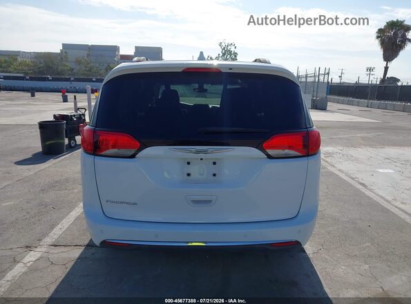 2C4RC1EG1HR512166 2017 CHRYSLER PACIFICA White 