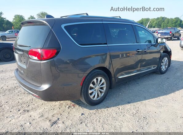 2C4RC1EG1JR112887 2018 CHRYSLER PACIFICA Gray Tył prawy