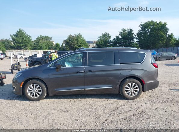 2C4RC1EG1JR112887 2018 CHRYSLER PACIFICA Gray Widok wnętrza 360 stopni