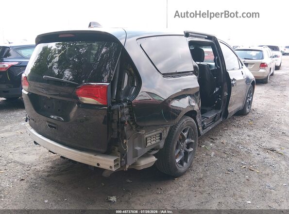 2C4RC1EG1JR157263 2018 CHRYSLER PACIFICA Черный Задняя правая четверть