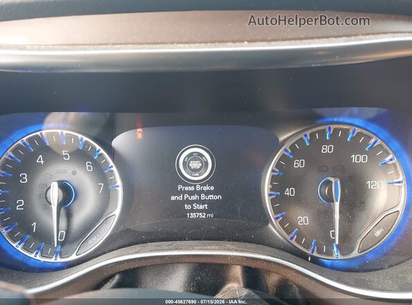 2C4RC1EG1JR188559 2018 CHRYSLER PACIFICA Серебряный Вид задних сидений