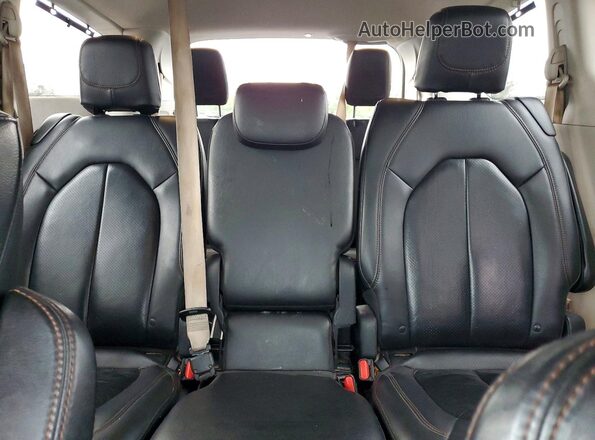 2C4RC1EG1JR270730 2018 CHRYSLER PACIFICA Бордовый Вид задних сидений