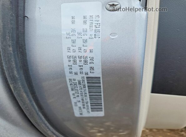 2C4RC1EG1JR271375 2018 CHRYSLER PACIFICA Silver Vista de la etiqueta del VIN