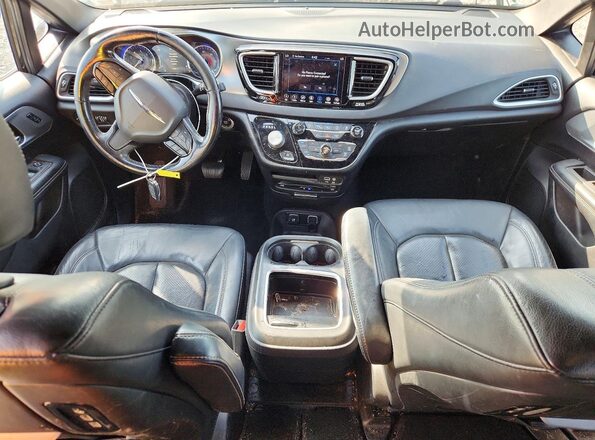 2C4RC1EG1LR105831 2020 CHRYSLER PACIFICA Черный Вид панели приборов